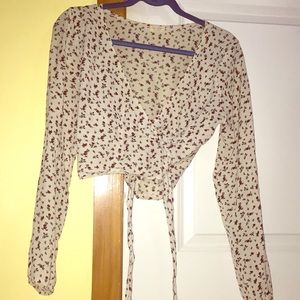 John Galt Flowery Wrapped Crop Top